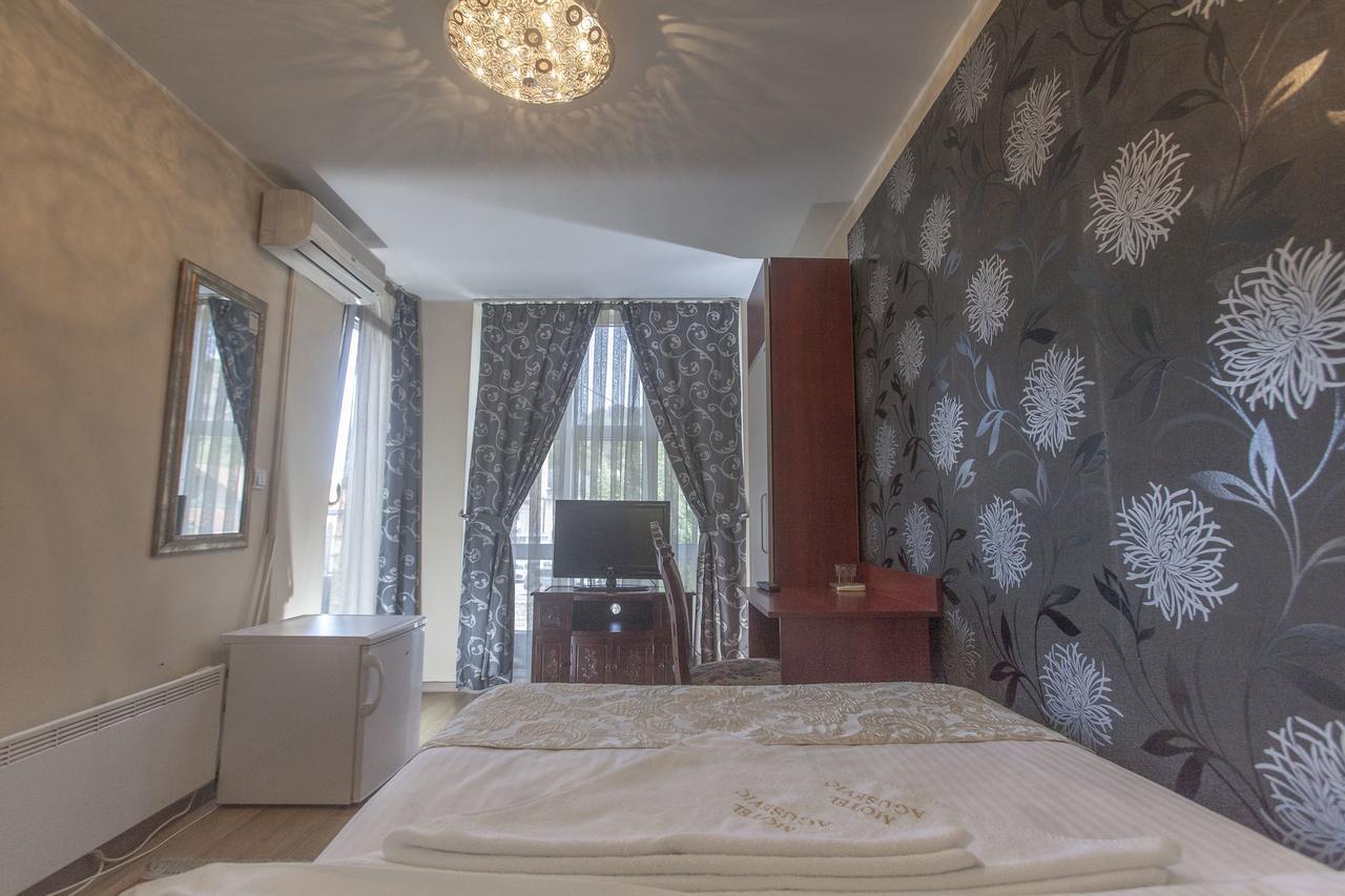 B&B Agusevic 新帕扎尔 外观 照片