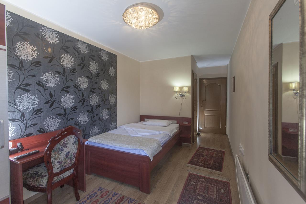 B&B Agusevic 新帕扎尔 外观 照片