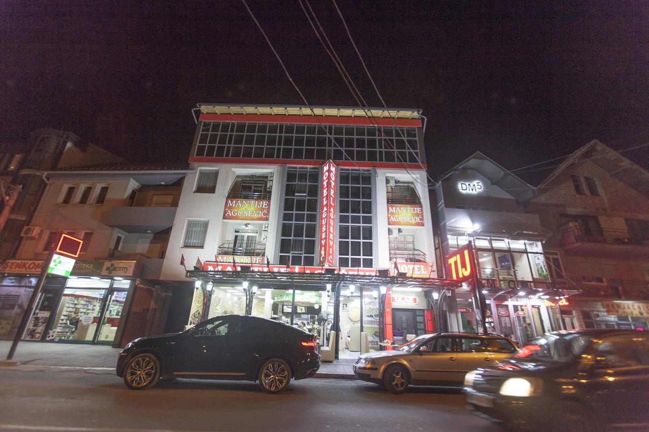 B&B Agusevic 新帕扎尔 外观 照片