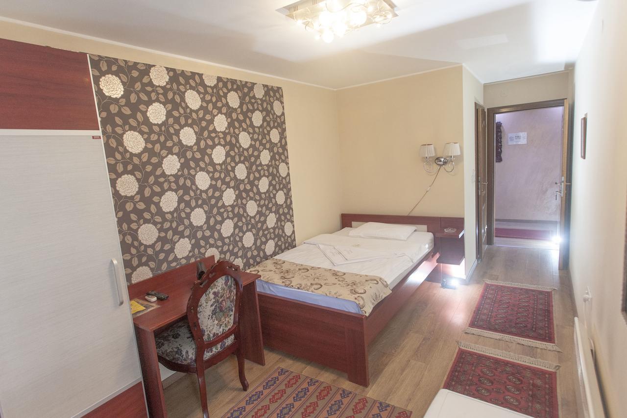 B&B Agusevic 新帕扎尔 外观 照片